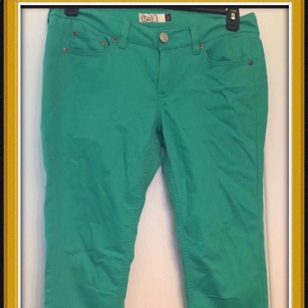 💗💜Green skinny jeans💗💜